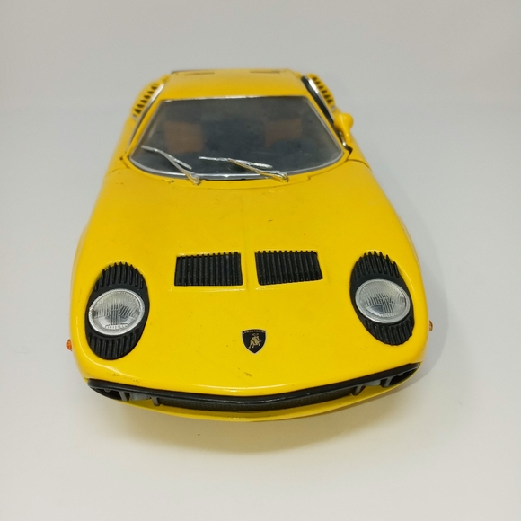 1971 Diecast Lamborghini Anson - Picture 8 of 13